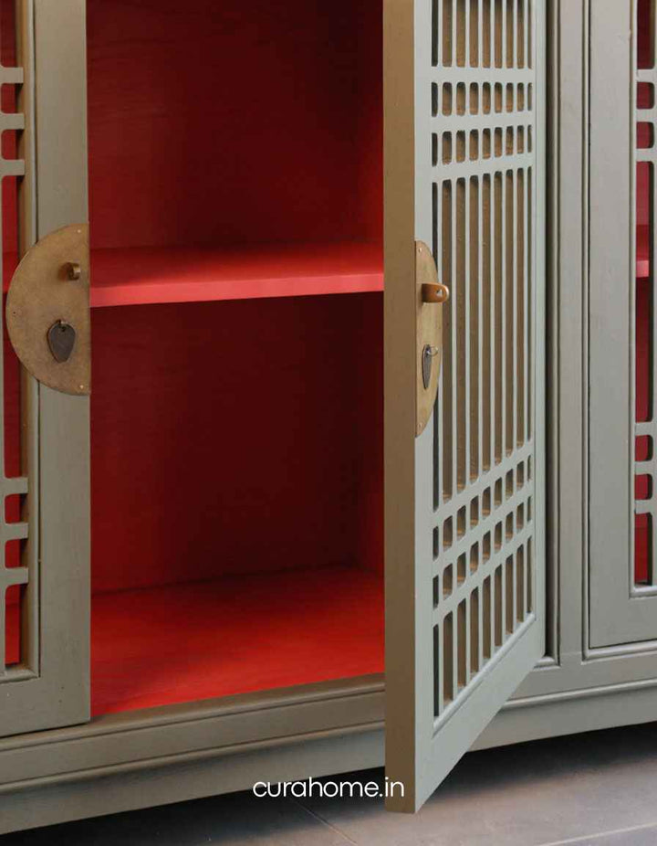 Orient Console Table